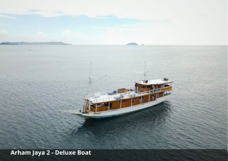Arham Jaya 2 Komodo Cruise 3 Days 2 Nights